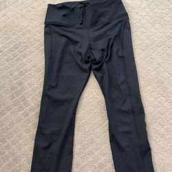 NIKE WOMENS One Mid-rise Crop Leggings