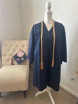 COS graduation cap & gown