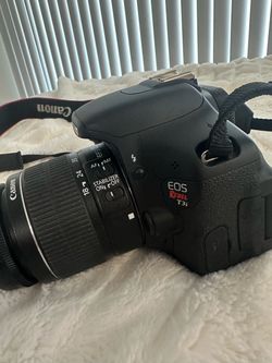 Canon EOS Rebel T3i DSLR Camera with Lens