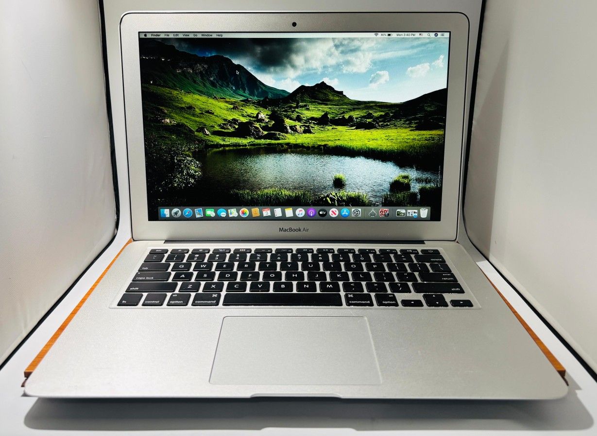 Apple Macbook Air 13” Core i5 4GB 128GB OS CATALINA Fully Functional