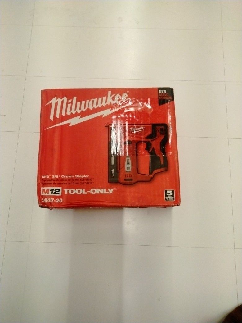Milwaukee M12 12-Volt Lithium-Ion Cordless 3/8 in. Crown Stapler (Tool-Only)