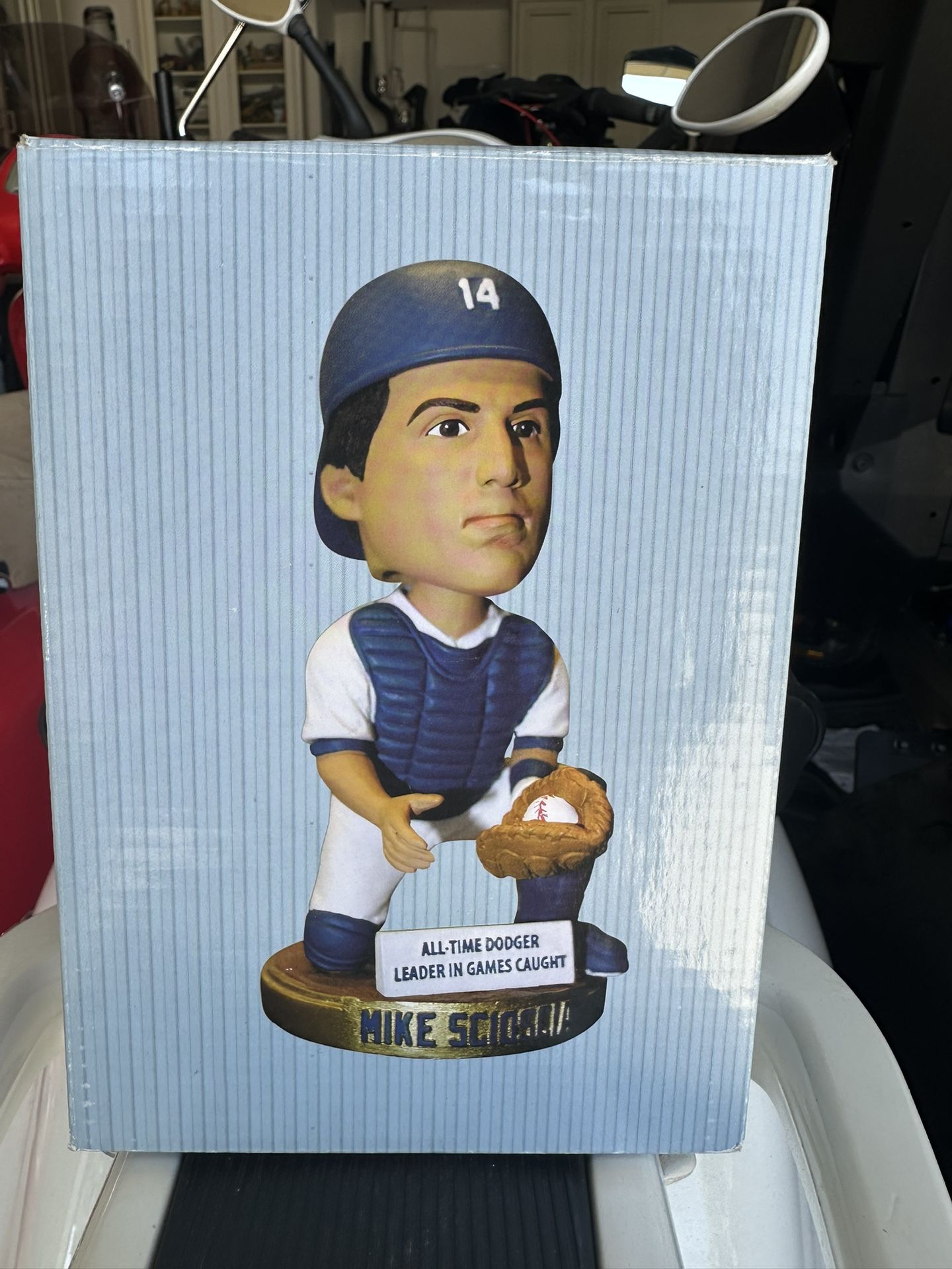 Mike Scioscia Bobble Head