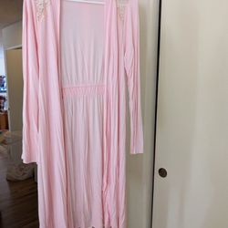 Pink Maternity Robes Like New Size Small