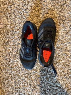 Black Adidas Running Shoes – Great Condition 👟 New