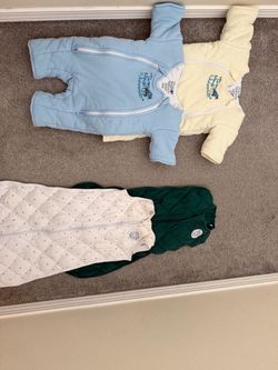 Baby sleep sacks! 2 Merlin & 2 Dreamland Baby!