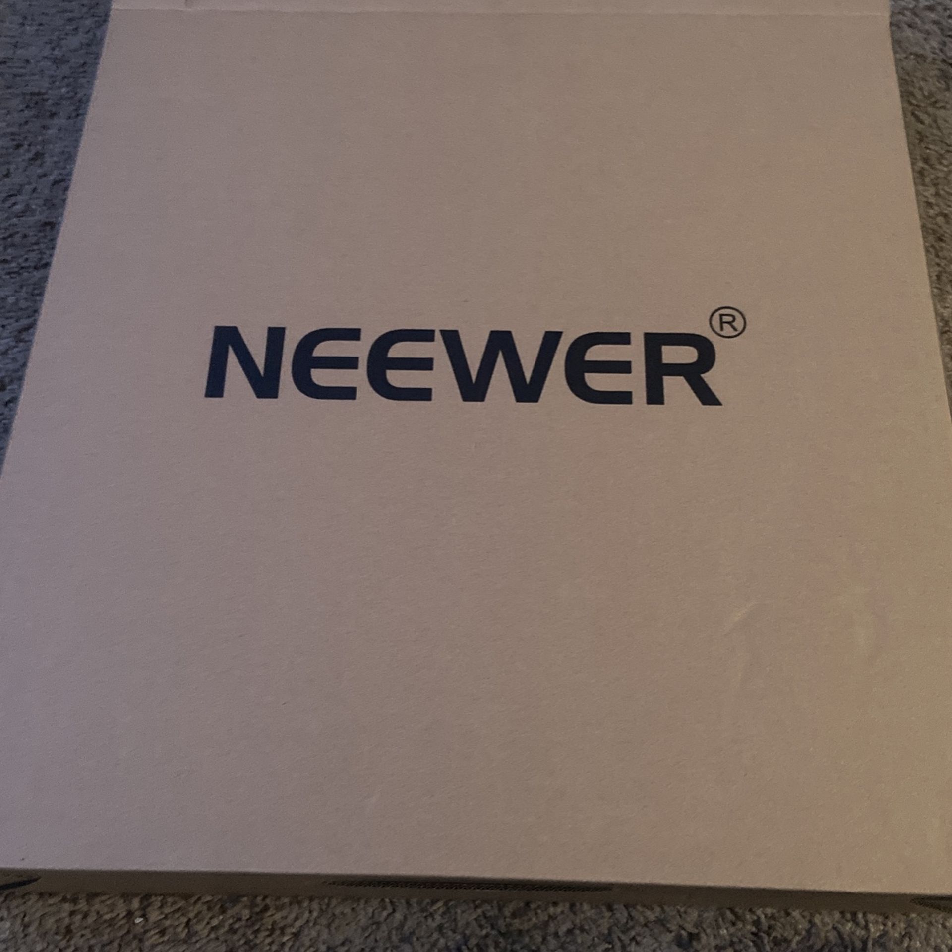 Neewer Photo Studio Light
