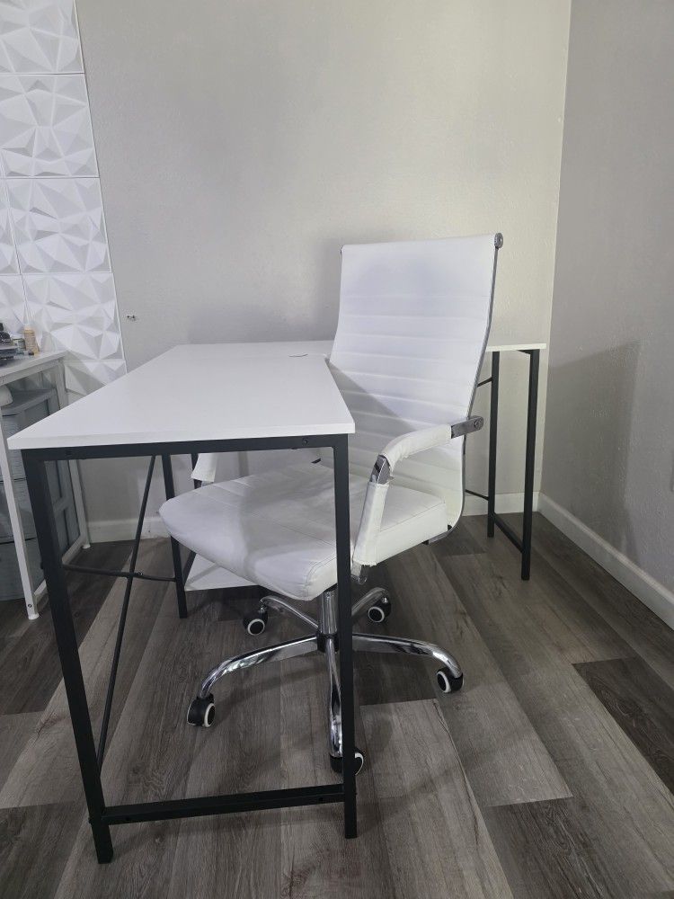 White computer desk and chair