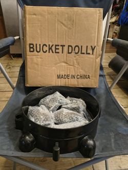 Bucket dolly