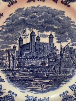 Royal Homes of Britain London Tower Plate