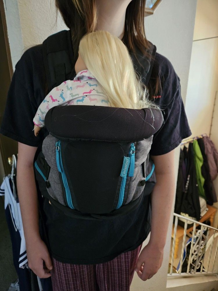 Infanitino Baby Carrier Great Condition 
