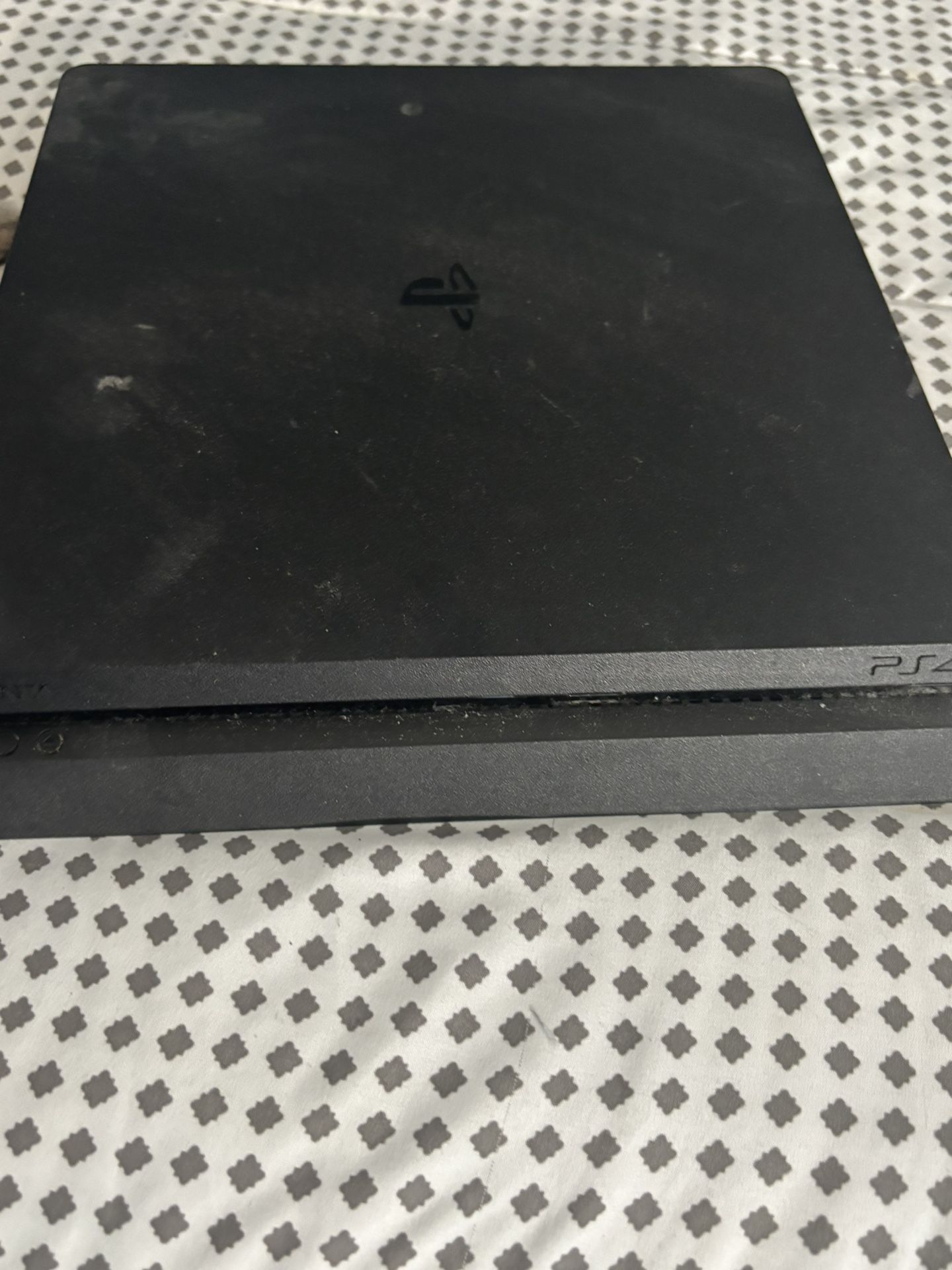 PS4
