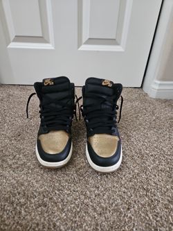 Jordan 1 high black and gold