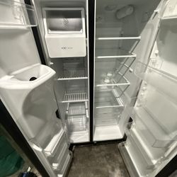 Frigidaire Fridge