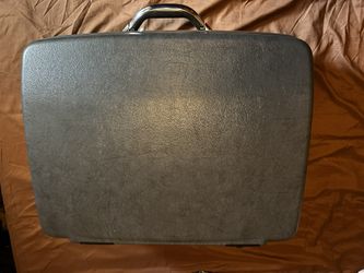 Samsonite Suitcase