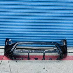 2024,2025 Toyota Tacoma Front Bumper Cover Oem