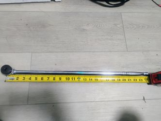 Torque wrench