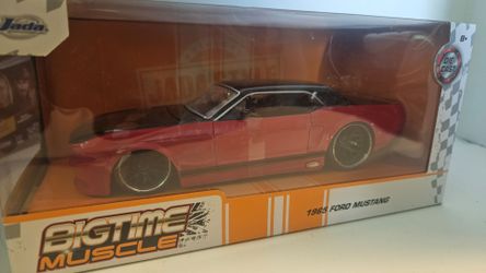 Jada Toys Bigtime Muscle Series: 1965 Ford Mustang (Black/Red) 1/24 Scale