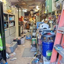Living Estate Tool Sale