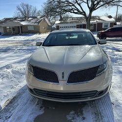 2014 Lincoln MKS