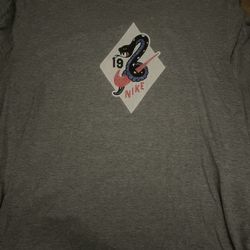 Nike T-shirt 