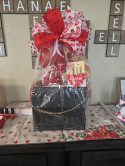 Valentine Basket