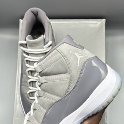 Jordan 11 Retro Cool Grey (Sz 12)