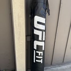 Muay Thai Heavy Bag (UFC) – Solid Condition, Used