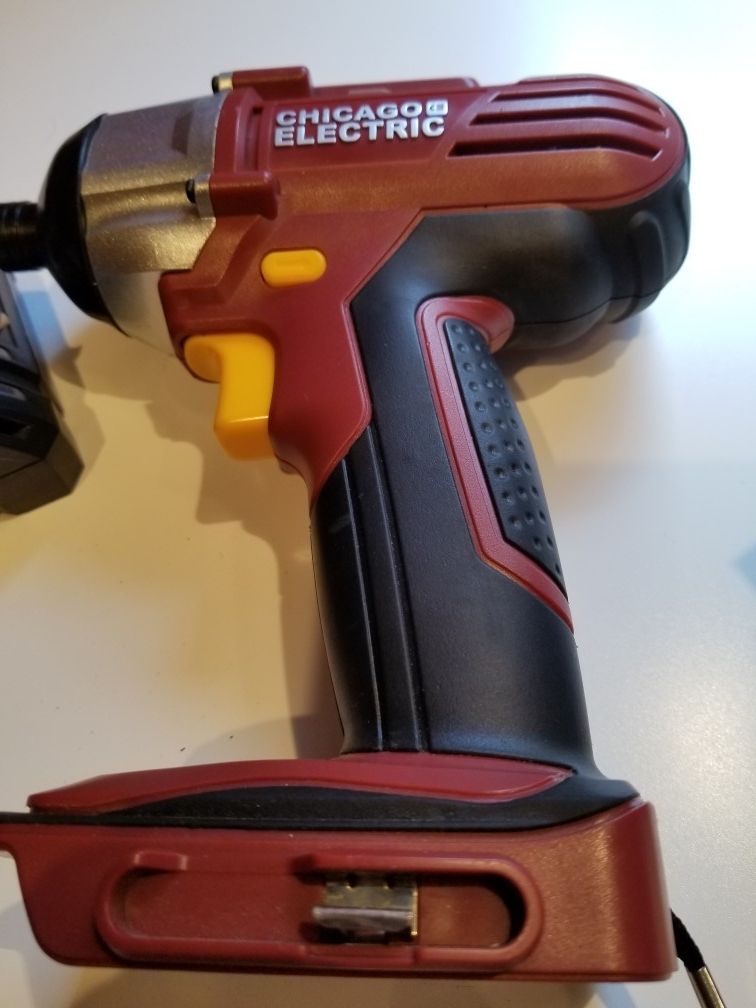 CHICAGO ELECTRIC DRILL