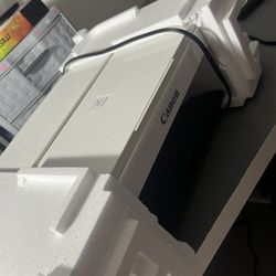 Canon Pixma TS3322 Printer – Works, No Ink