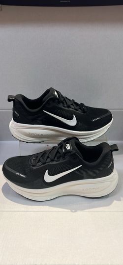 NIKE VOMERO 18 ZOOMX “BLACK COCONUT MILK”