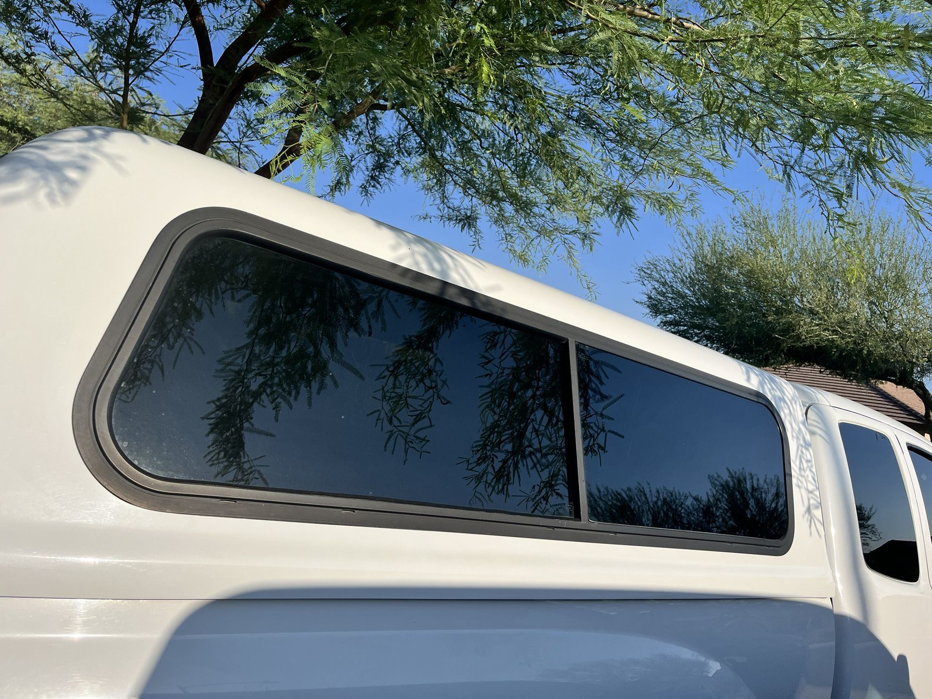 Camper Shell ( Fits Toyota Tacoma)