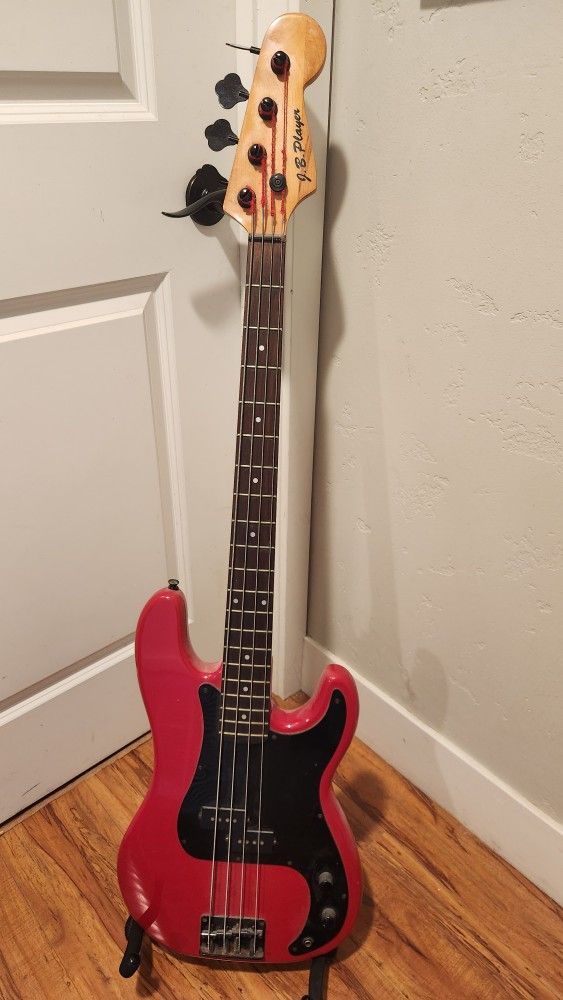1985-86 J.B. Player PG-113 Precision Bass