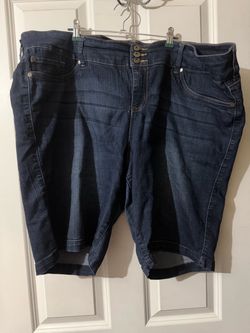 Torrid 26 Dark Wash Denim Bermuda Shorts