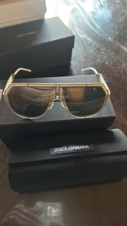 Women dolce and gabbana sun glasses