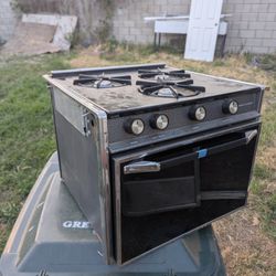 RV Stove