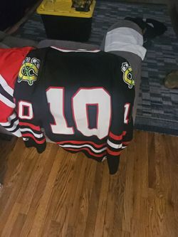 Black blackhaws starter jersey