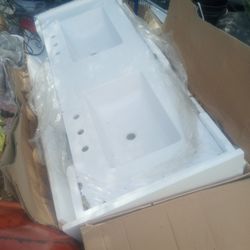 DOUBLE SINK