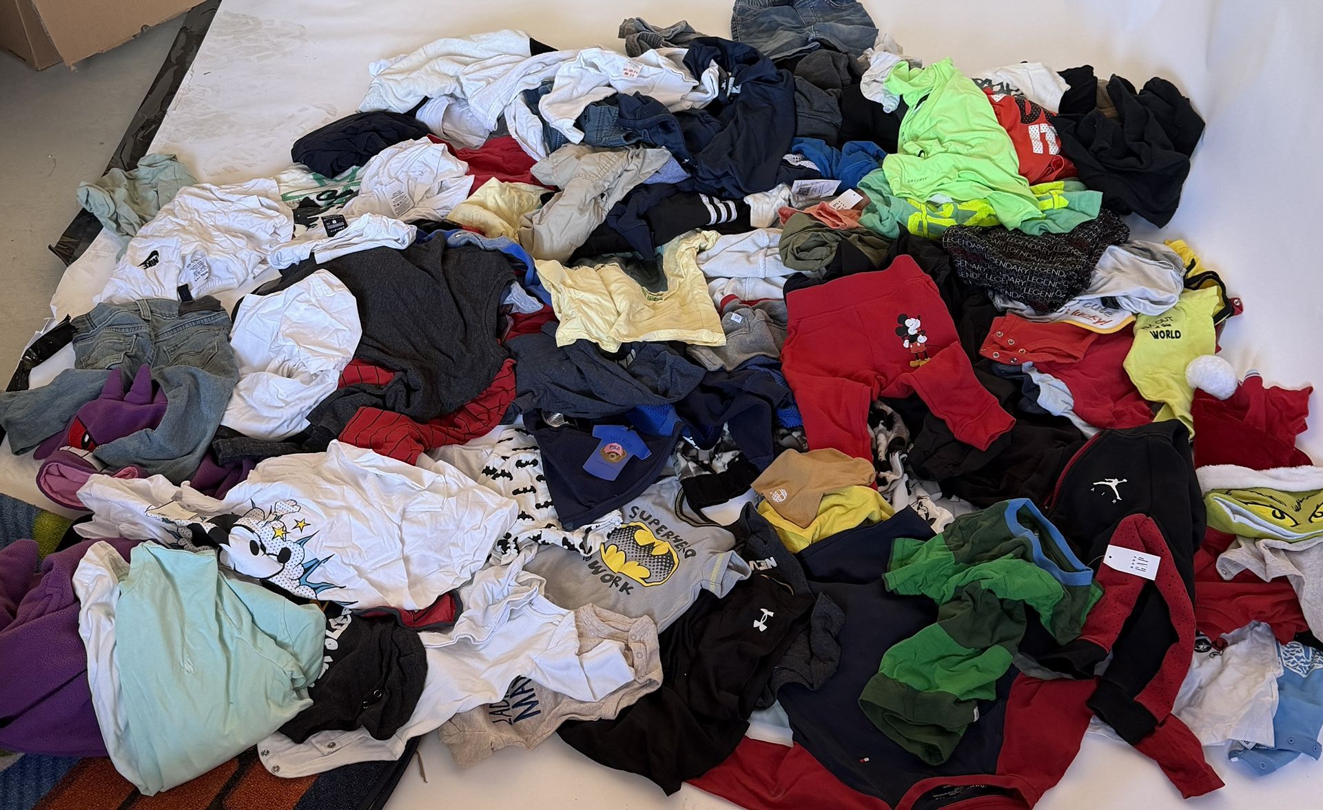 Kids Clothes Bundle 200+ Pieces