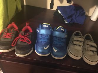 Brand nike vans size 6