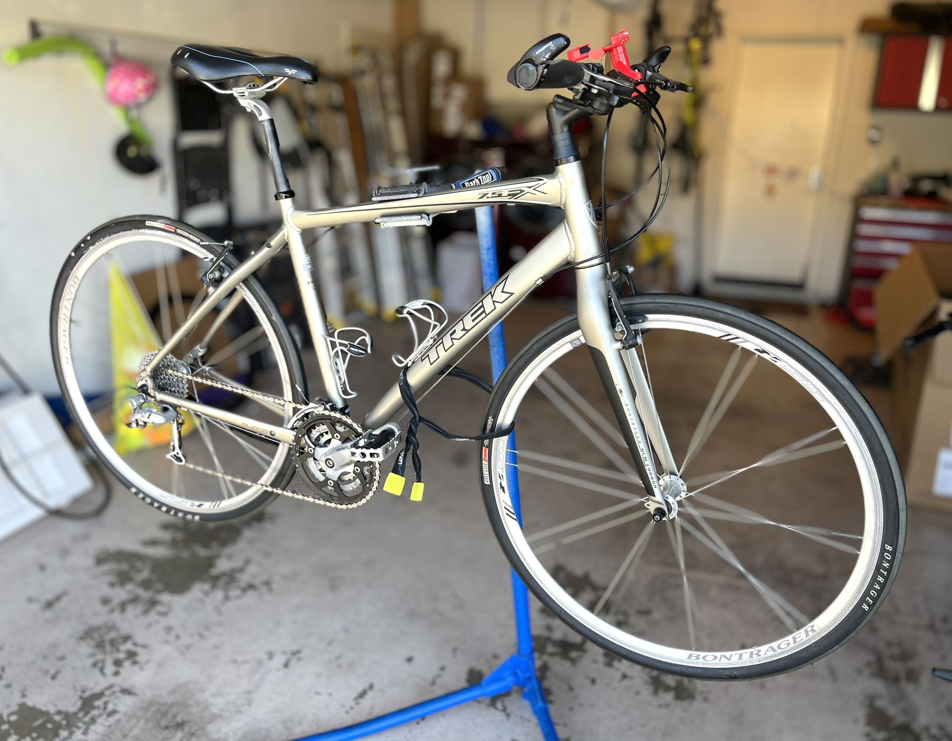 Trek FX 7.5 Hybrid Bike – 51cm Frame