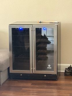 Controlled temp wine rack and fridge