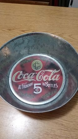 Coca Cola tin bowl at fountains in bottles 5 cents