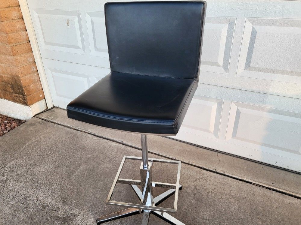 Dior Cosmetic Stools