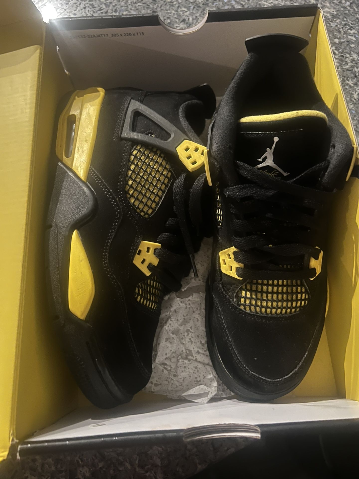 Air Jordan 4 Retro