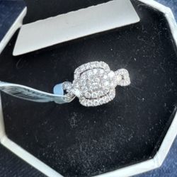ENGAGEMENT/PROMISE RING $1