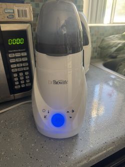 Dr. Brown Bottle Warmer And Bottles 