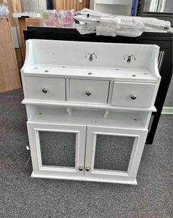 New Assembled 24''W x 28''H White Medicine Cabinet with HD Mirrors Over Sink Bathroom Wall Cabinet