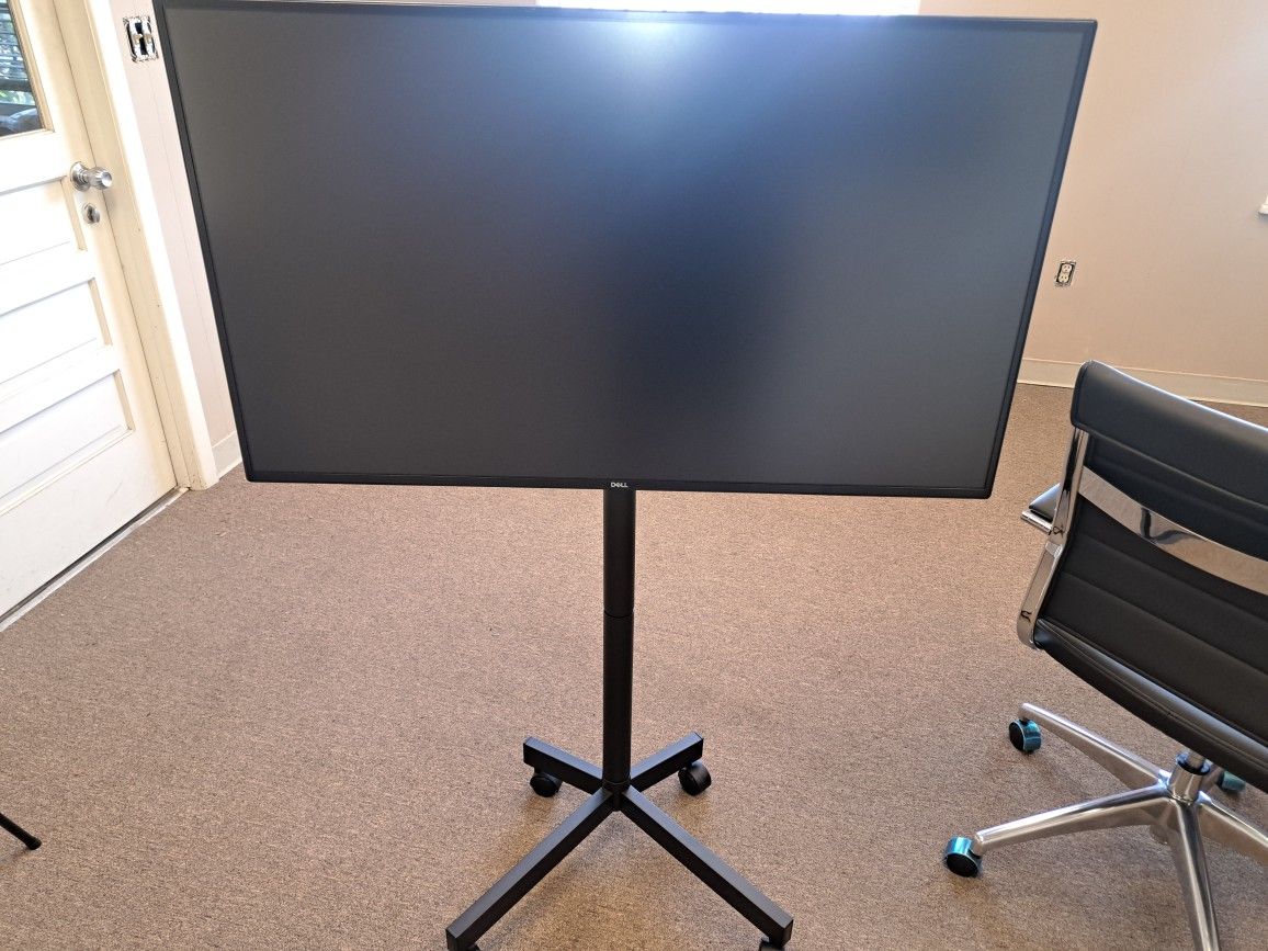 43" Dell 4k Monitor