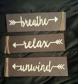 Wall script decor