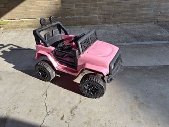 Power Wheels R/C Jeep